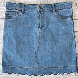Draper James Straight Stretch Denim Scalloped Hem Jean Knee Length Mini Skirt